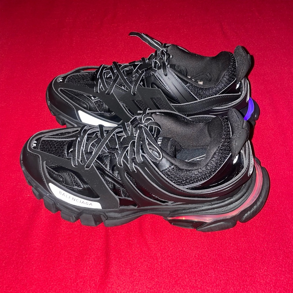 Balenciaga
Track LED Sneakers